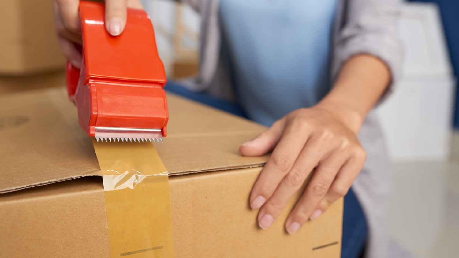 Five Must-Have Moving Supplies to Pack Up Your Home  Mail Box & Pack –  Hendersonville NC Copying Printing Shipping